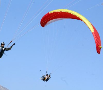 tandem-paragliding-bir